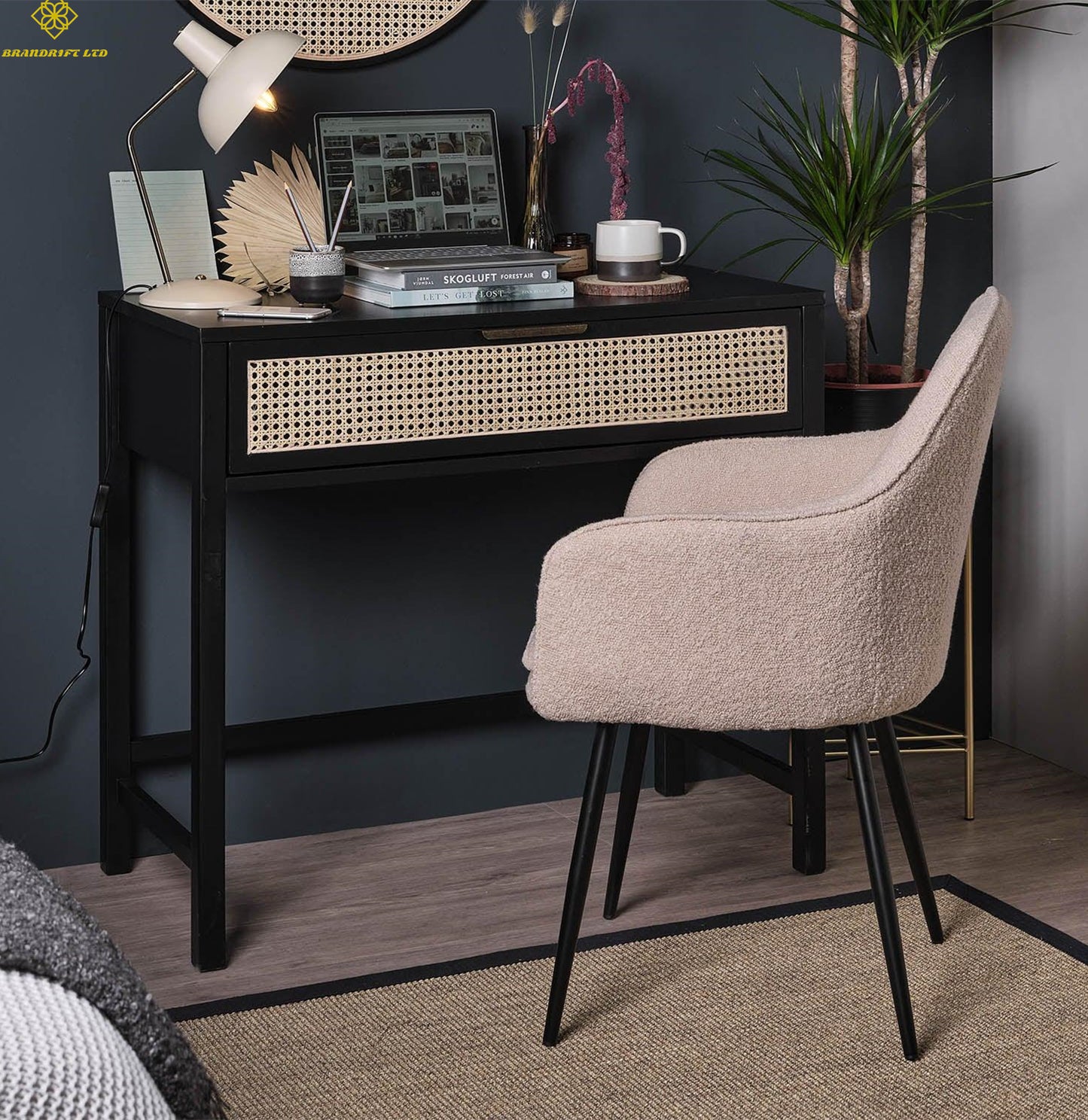 Relais Dressing Table with Drawers